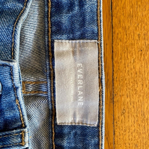 The Curvy Cheeky Jean, Everlane - Picture 4 of 6
